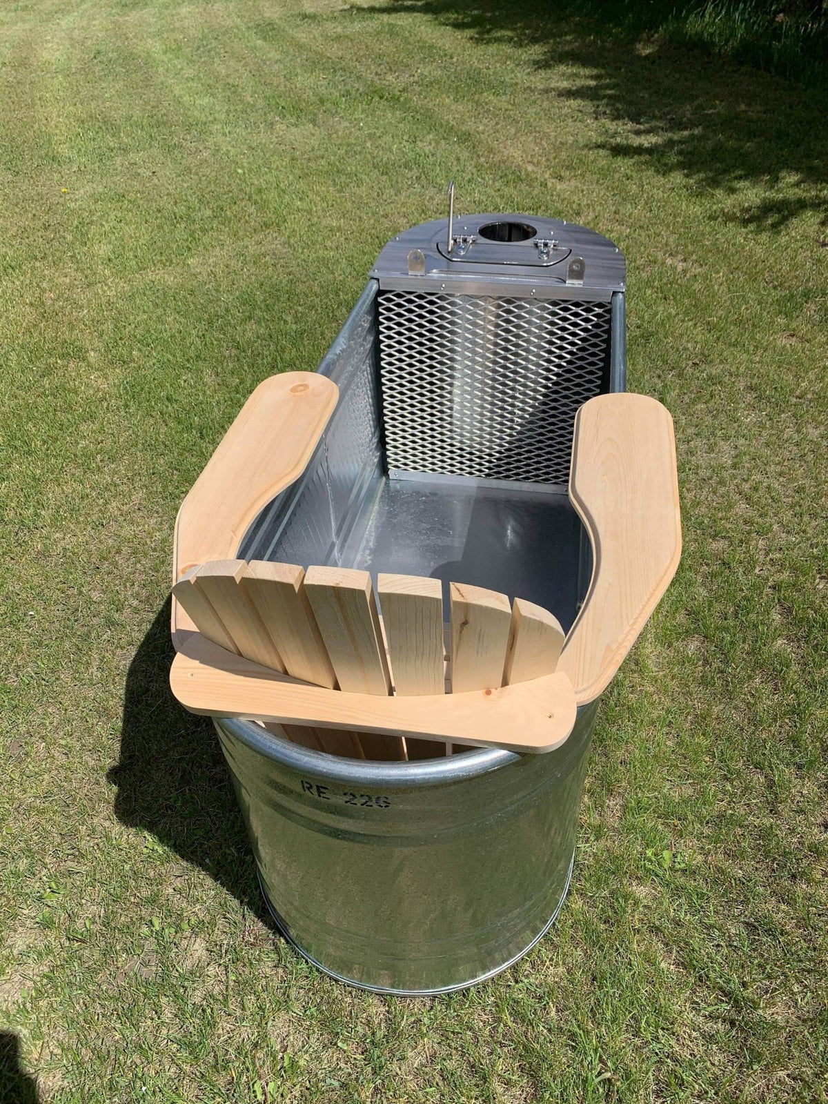 The &quot;Lone Ranger&quot; wood fired hot tub - Smokin Good Wood